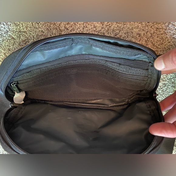 CALIA by Carrie Underwood Fanny Pack - Picture 3 of 6